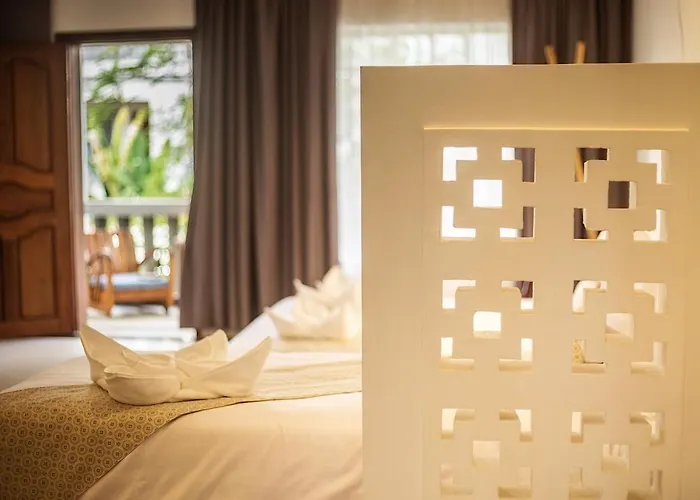 Hotel Josephine 3*