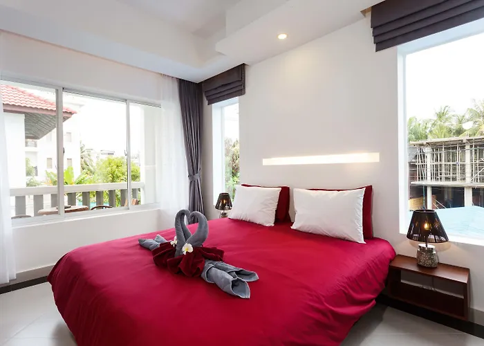 Josephine Hotel