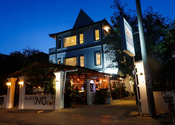 Josephine Hotel